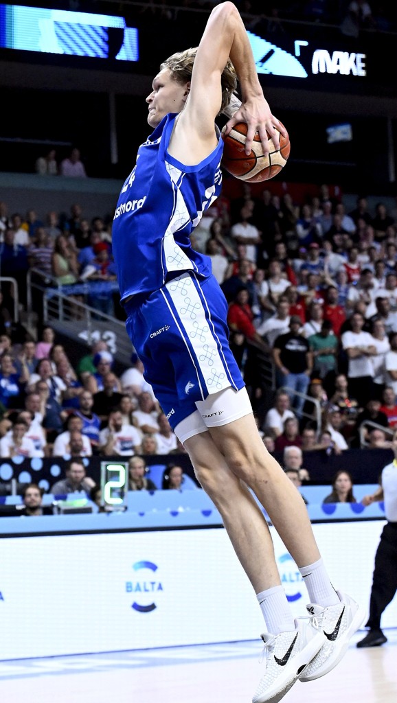 马尔卡宁：穆里宁正走在正确道路上 他能在NBA闯出一片天地